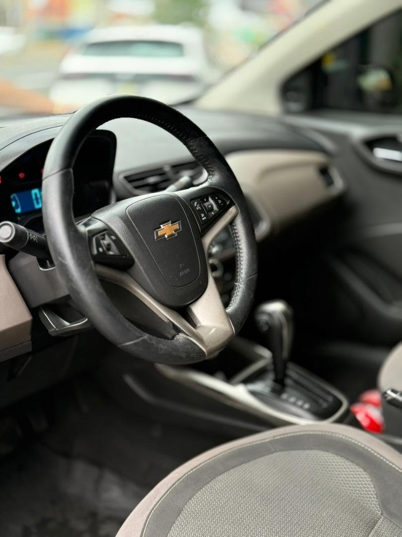 CHEVROLET Prisma - Foto