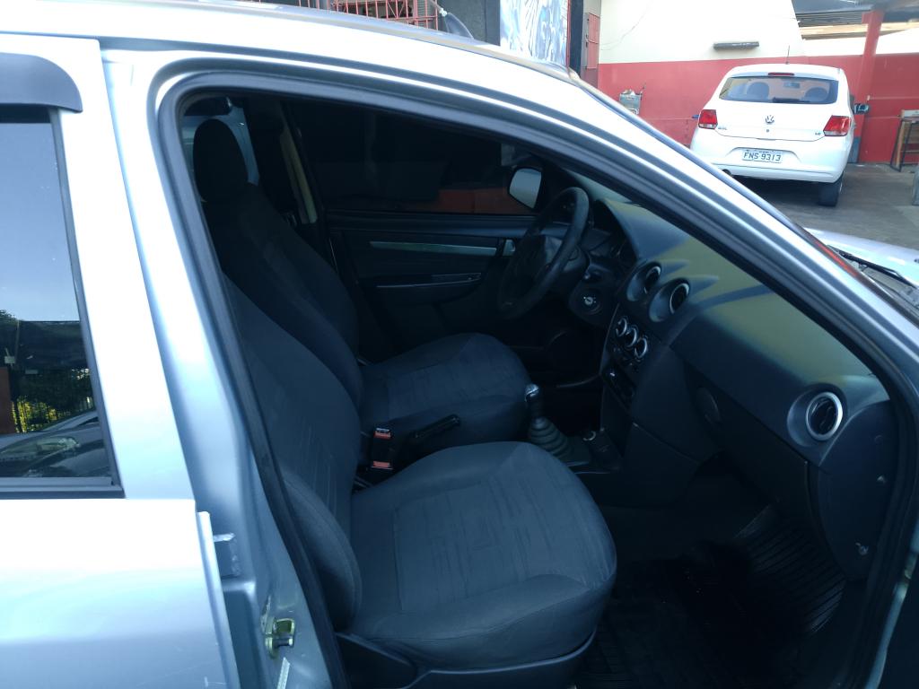 CHEVROLET Prisma - Foto