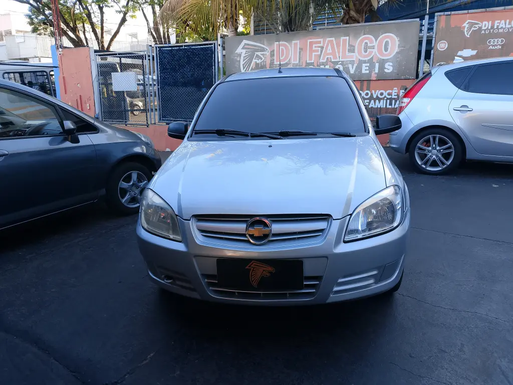 CHEVROLET Prisma - Foto