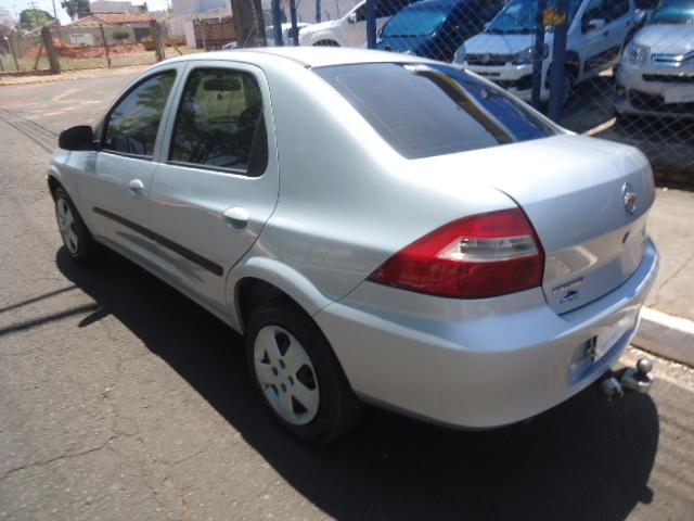 CHEVROLET Prisma - Foto