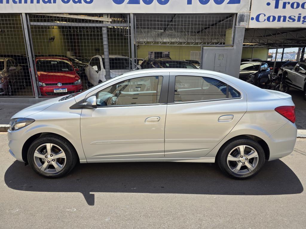 CHEVROLET Prisma - Foto