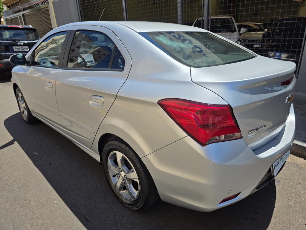 CHEVROLET Prisma - Foto