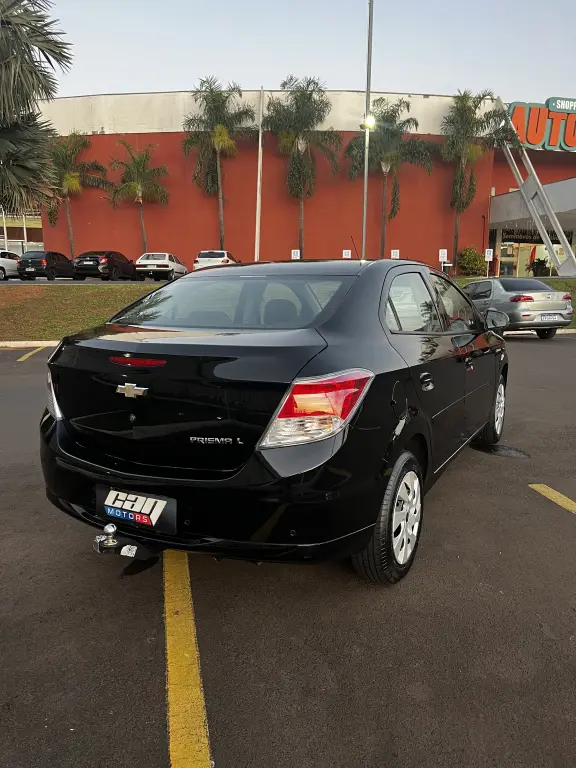 CHEVROLET Prisma - Foto