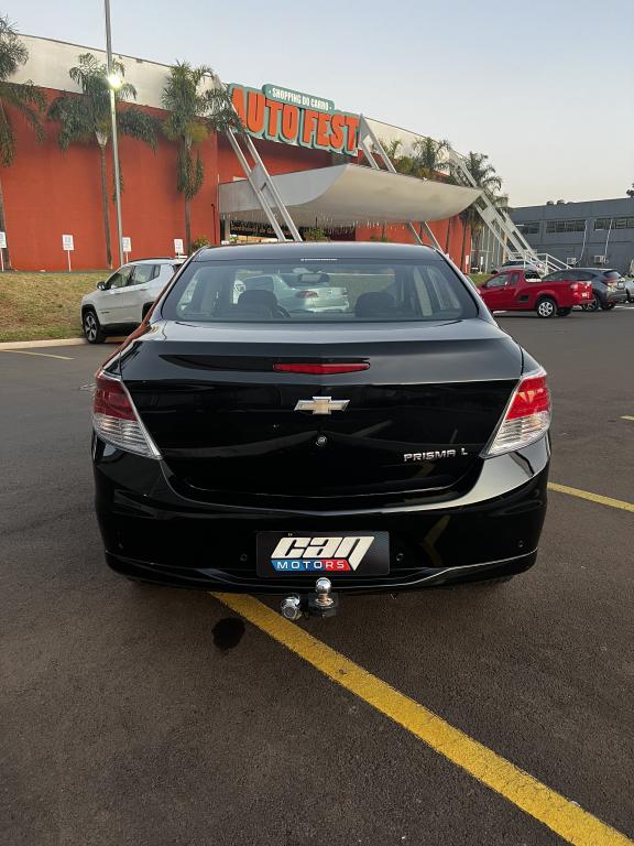 CHEVROLET Prisma - Foto