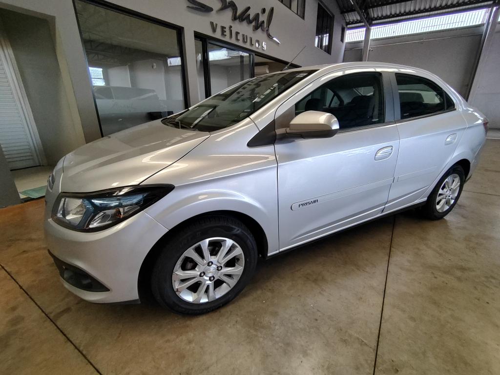 CHEVROLET Prisma