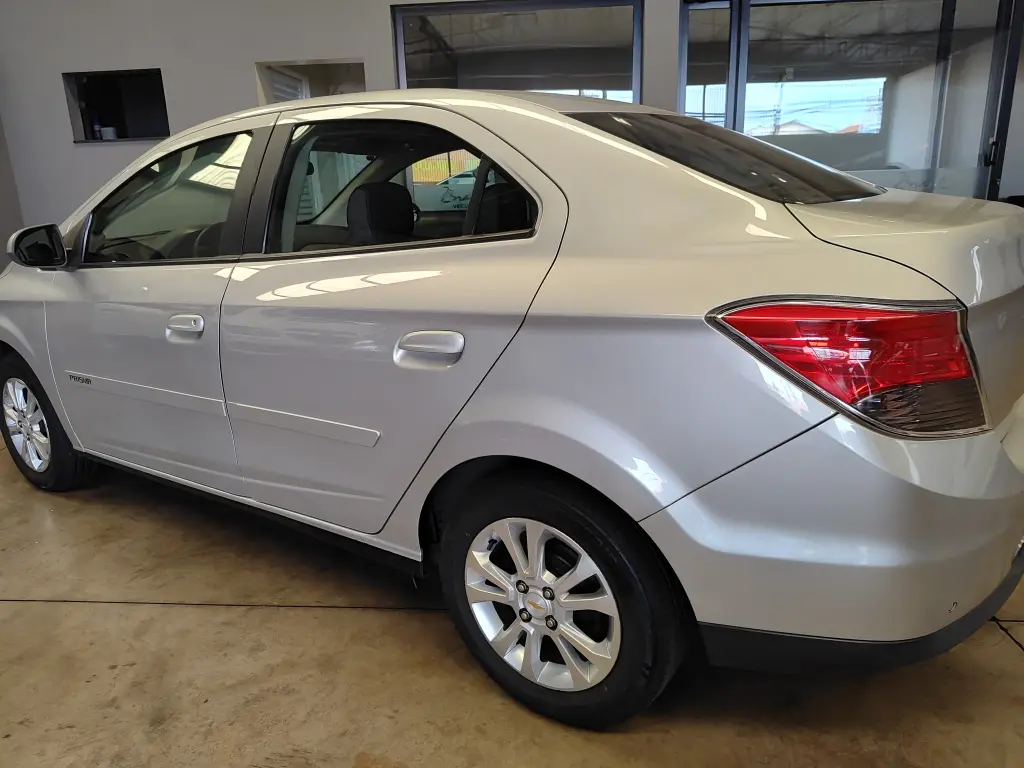 CHEVROLET Prisma - Foto