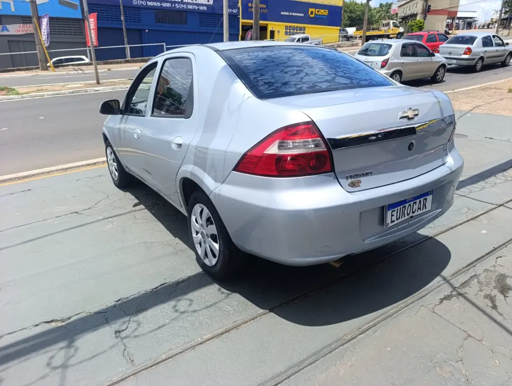 CHEVROLET Prisma - Foto