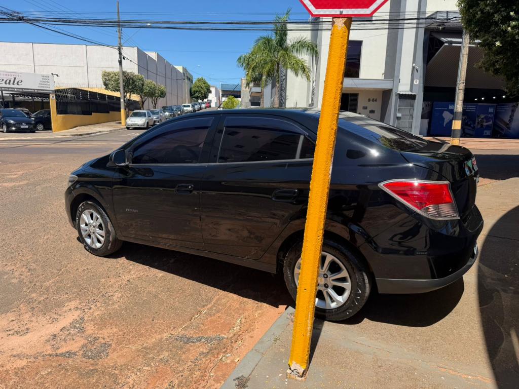 CHEVROLET Prisma - Foto