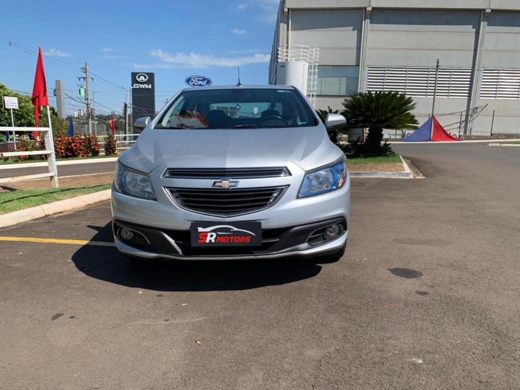 CHEVROLET Prisma - Foto