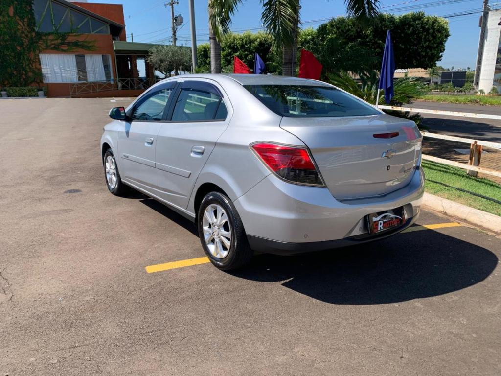 CHEVROLET Prisma - Foto