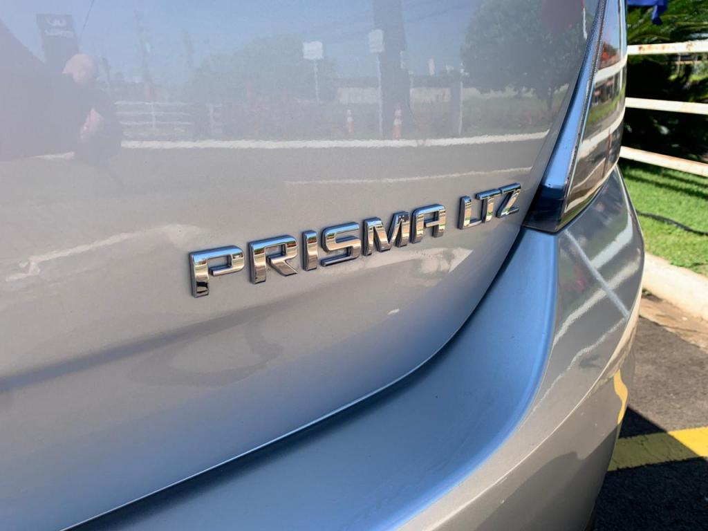 CHEVROLET Prisma - Foto