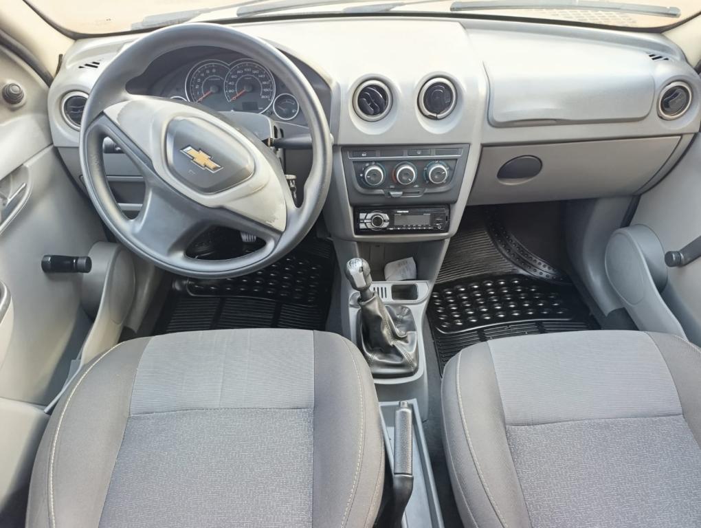 CHEVROLET Prisma - Foto