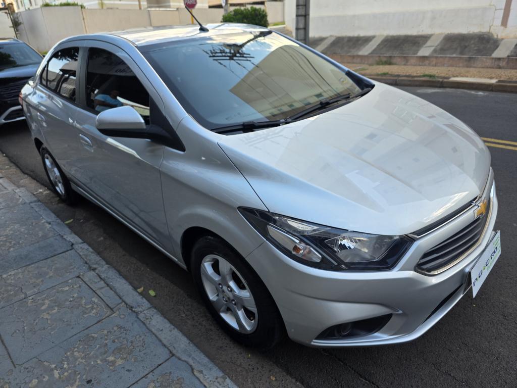 CHEVROLET Prisma - Foto