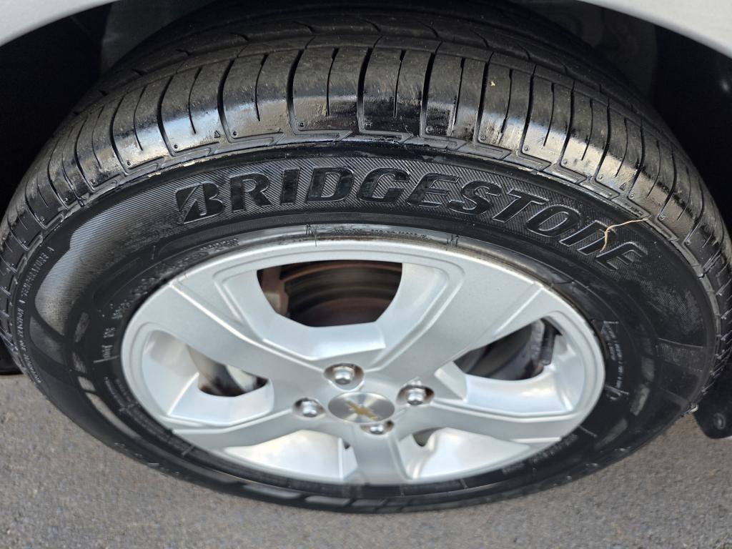 CHEVROLET Prisma - Foto