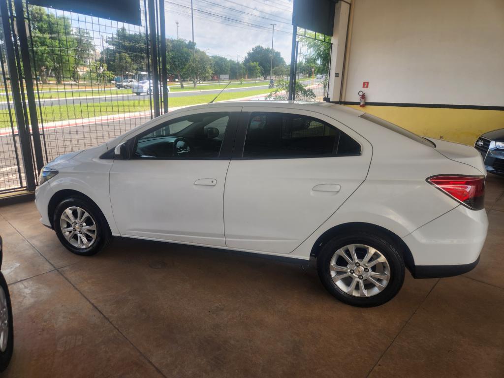 CHEVROLET Prisma