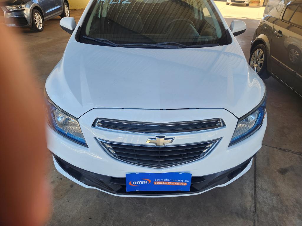 CHEVROLET Prisma - Foto