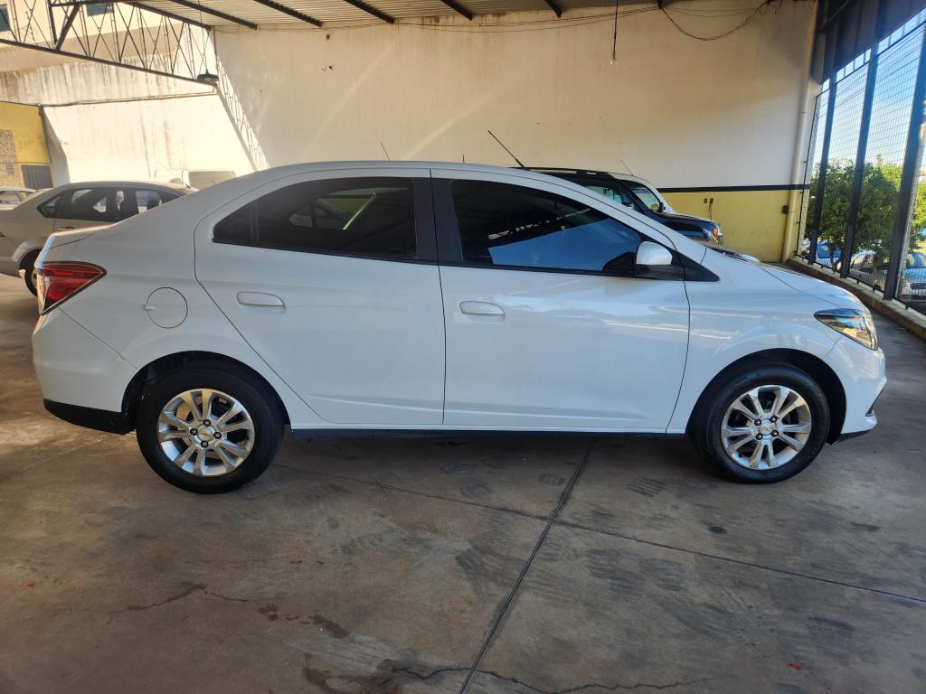 CHEVROLET Prisma - Foto