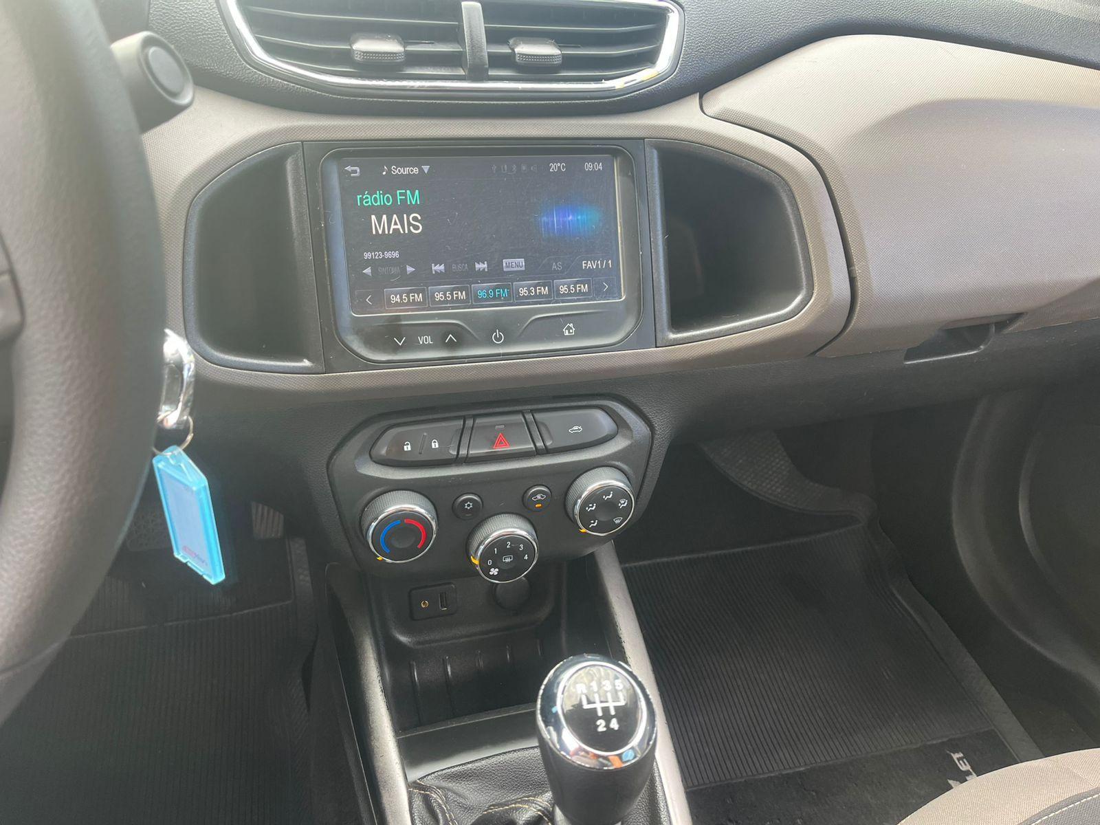 CHEVROLET Prisma - Foto