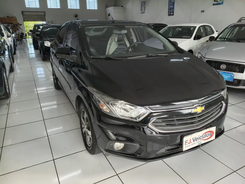 CHEVROLET Prisma - Foto