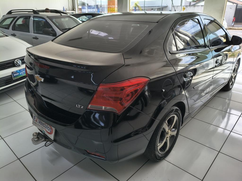 CHEVROLET Prisma - Foto