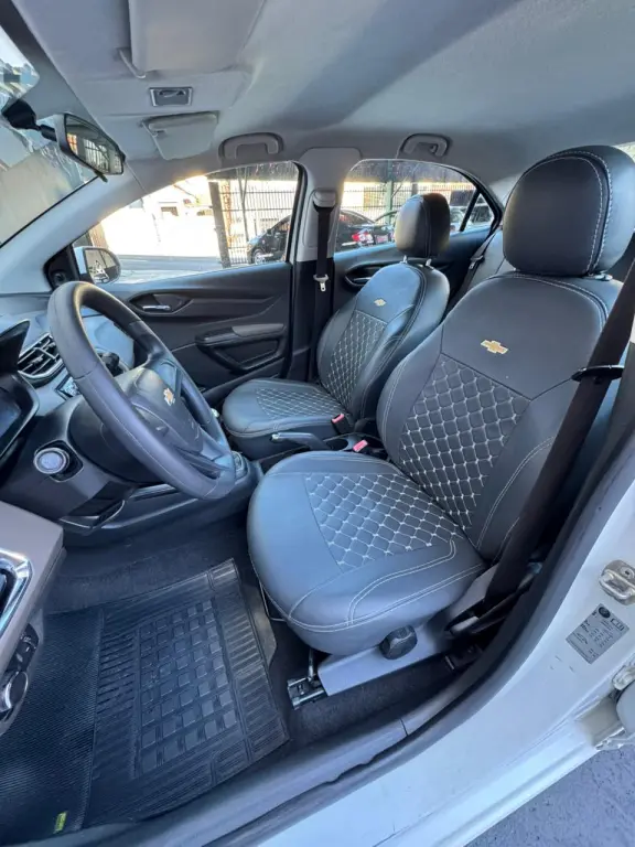 CHEVROLET Prisma - Foto