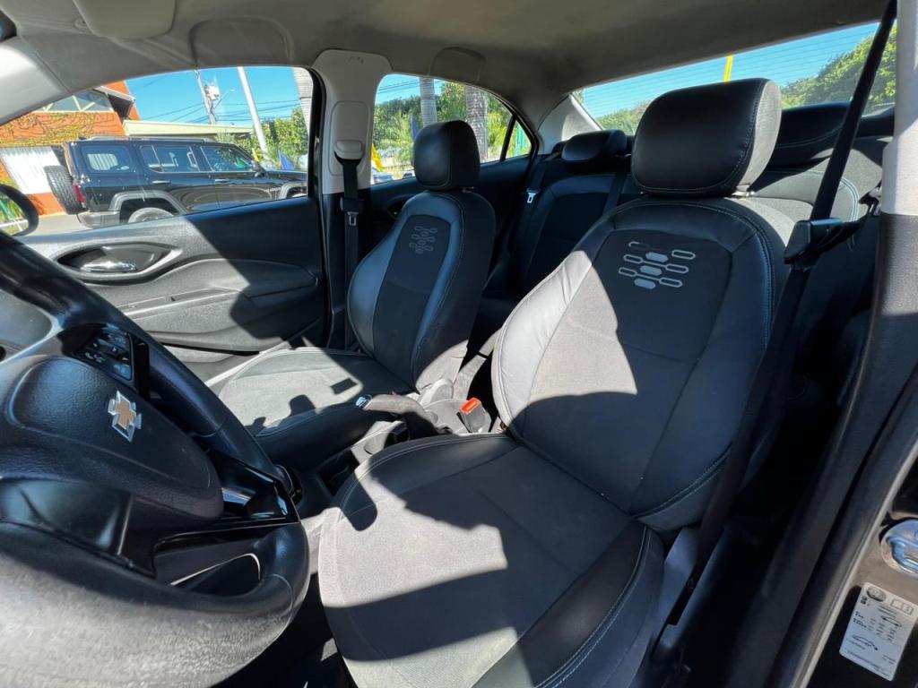 CHEVROLET Prisma - Foto
