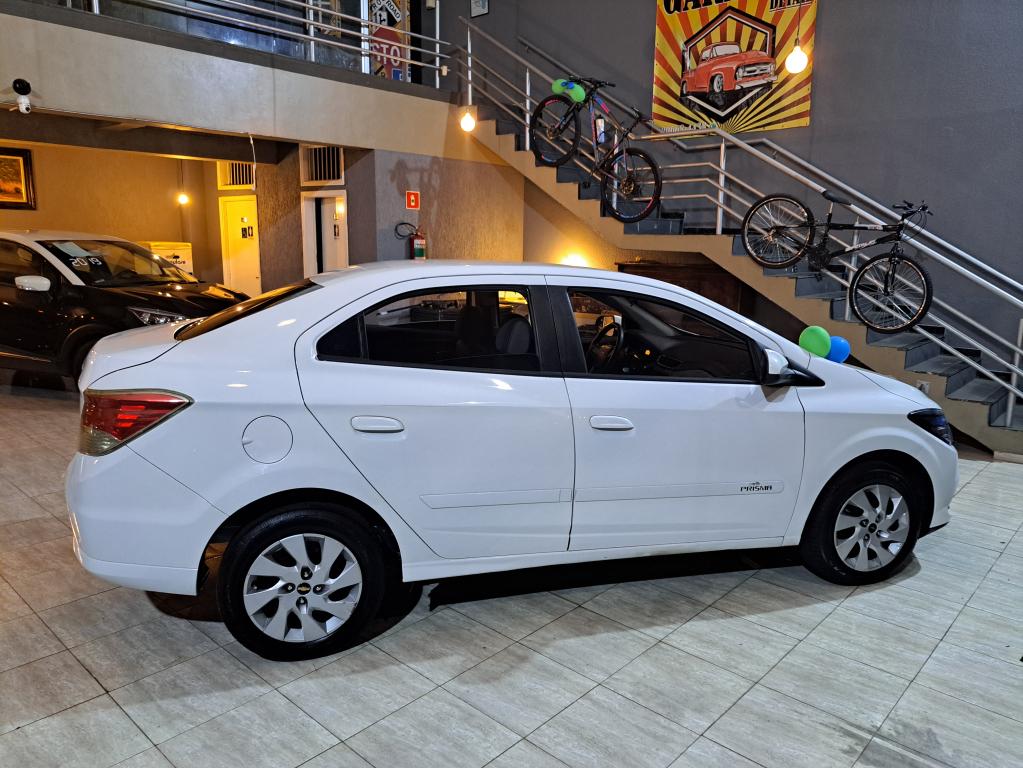 CHEVROLET Prisma