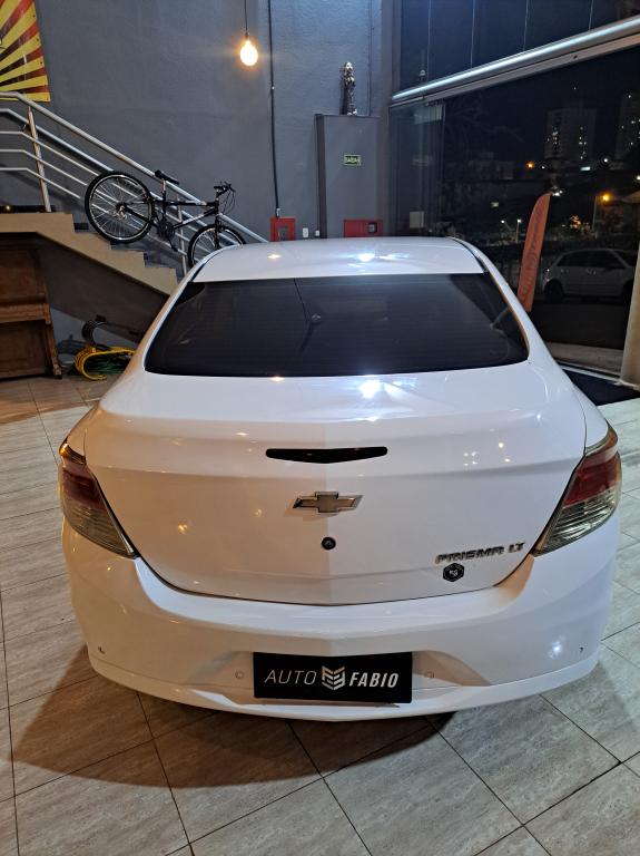 CHEVROLET Prisma - Foto