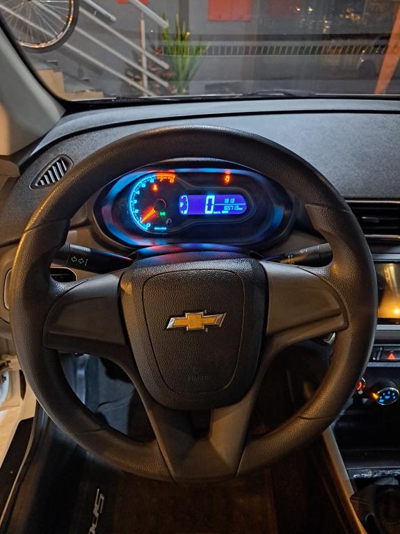 CHEVROLET Prisma - Foto