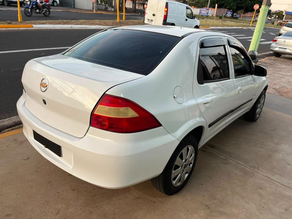 CHEVROLET Prisma - Foto