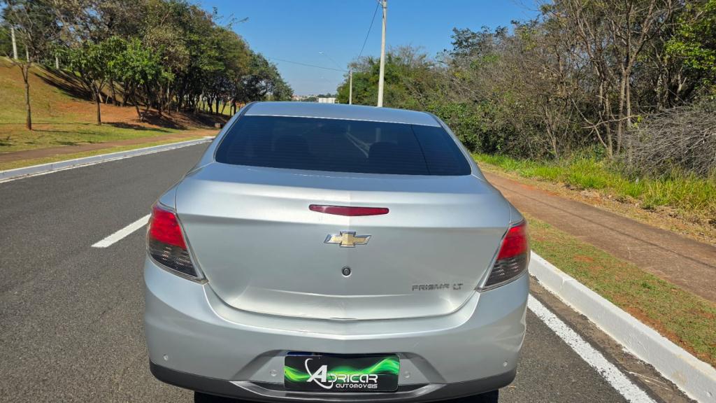 CHEVROLET Prisma - Foto