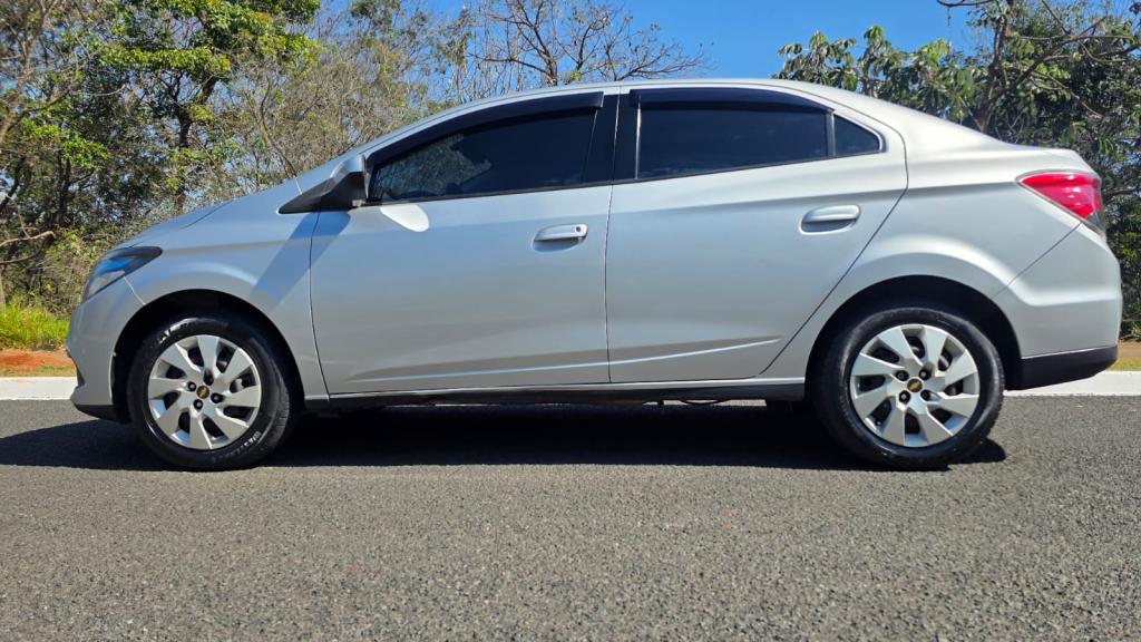 CHEVROLET Prisma - Foto