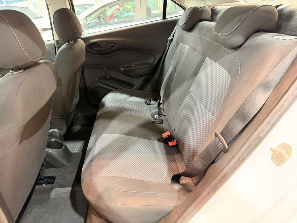 CHEVROLET Prisma - Foto