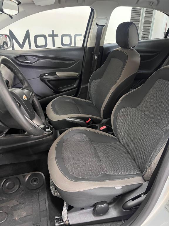 CHEVROLET Prisma - Foto