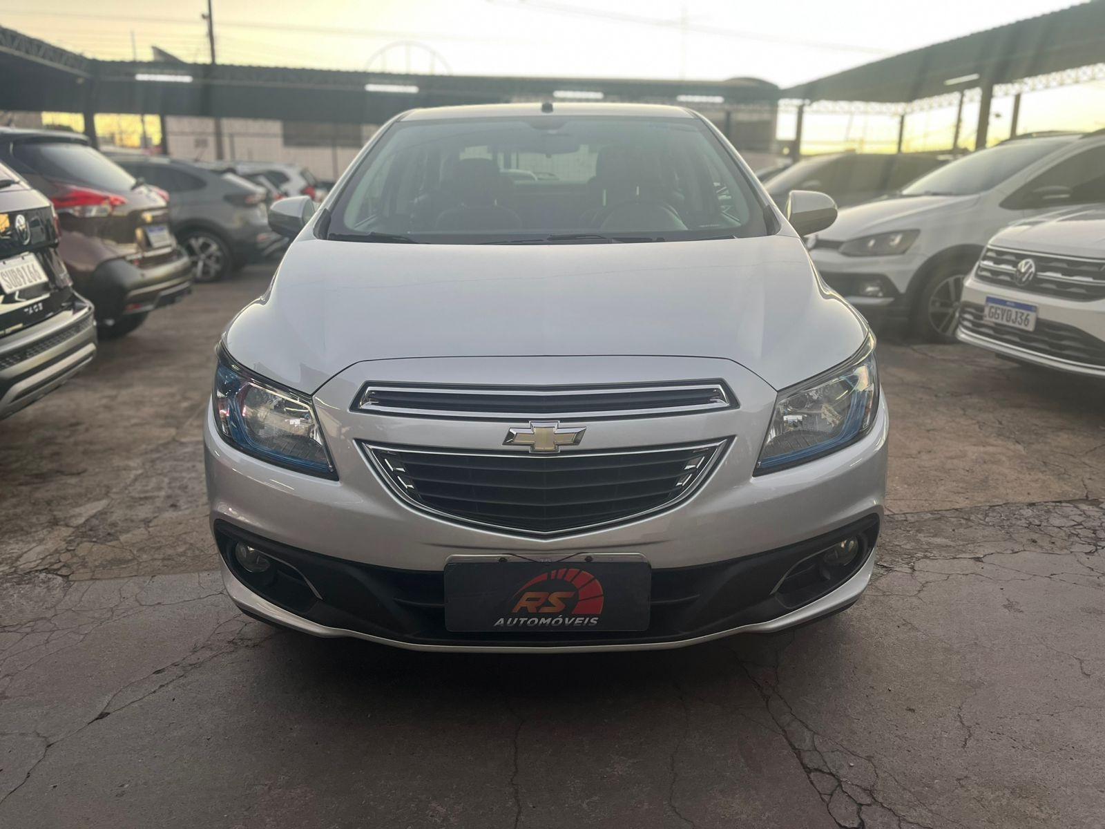 CHEVROLET Prisma - Foto