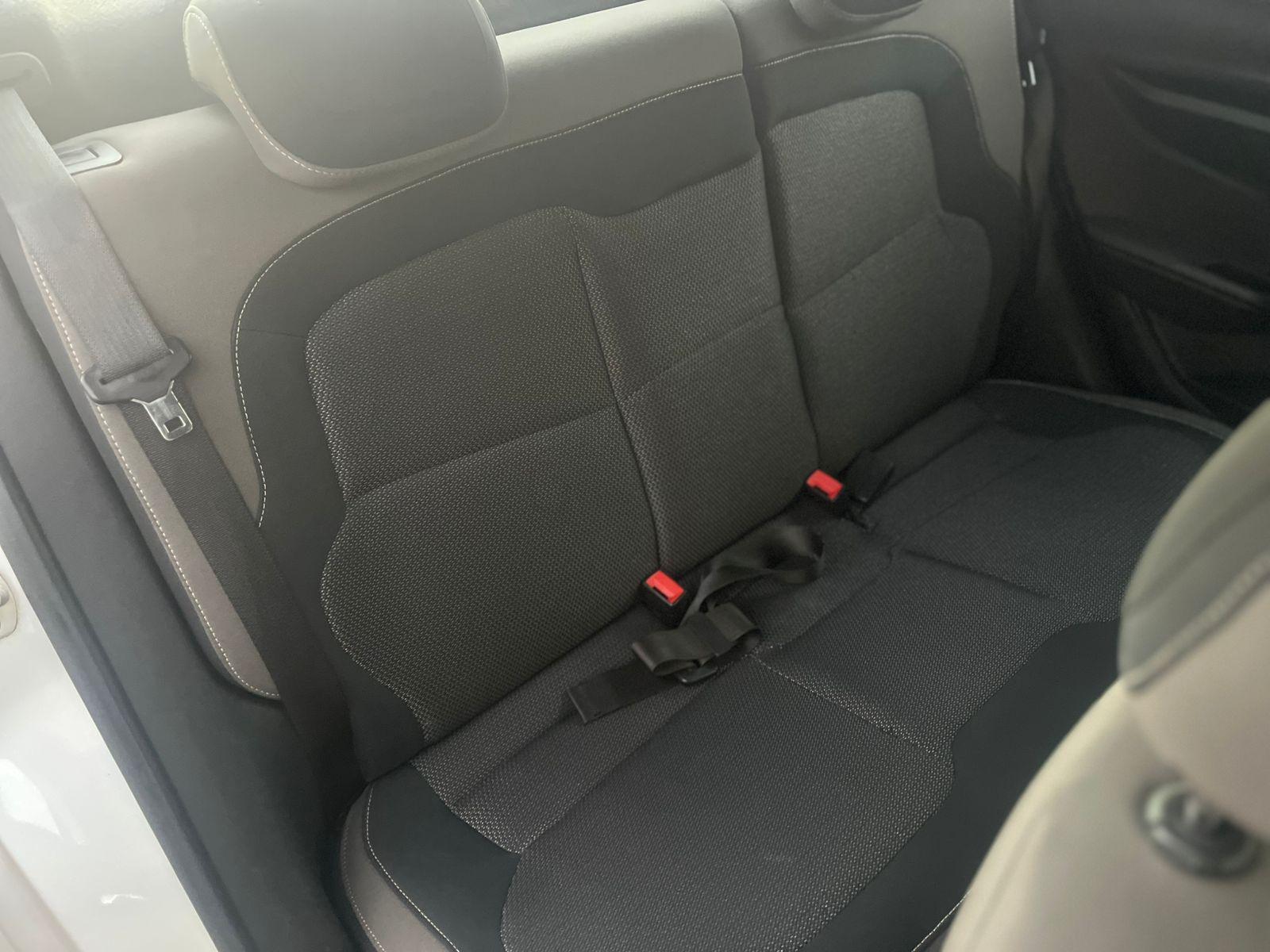 CHEVROLET Prisma - Foto