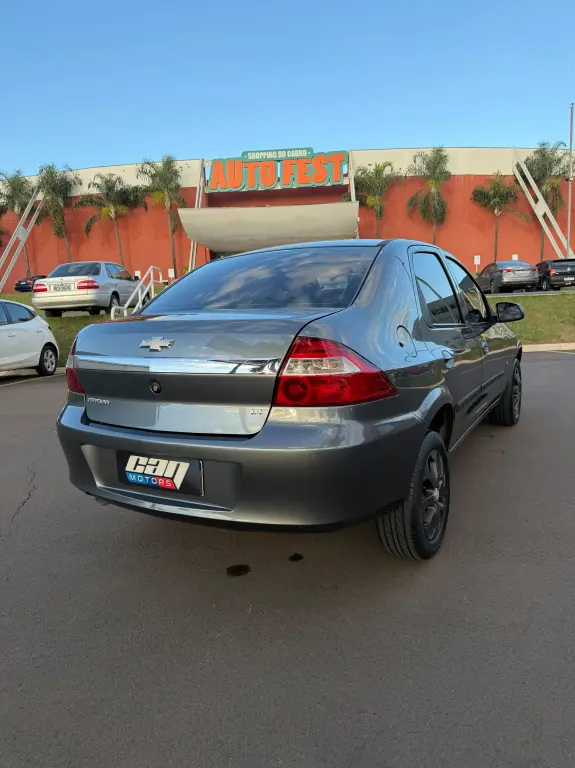 CHEVROLET Prisma - Foto