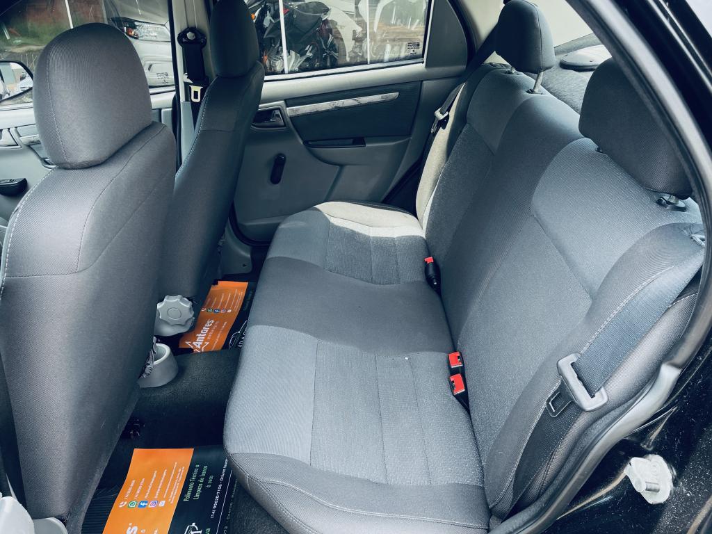 CHEVROLET Prisma - Foto