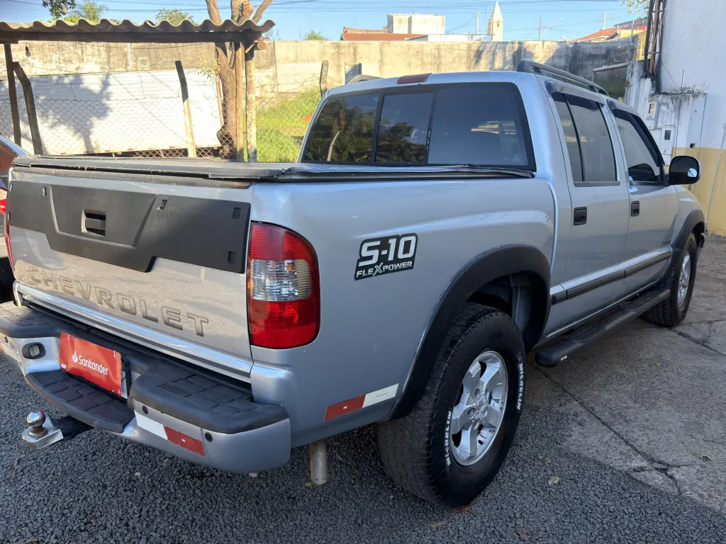 CHEVROLET S10 - Foto