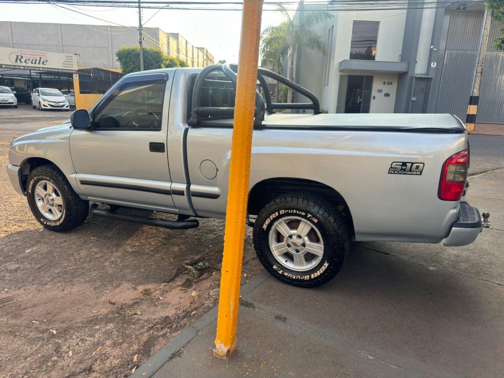 CHEVROLET S10 - Foto
