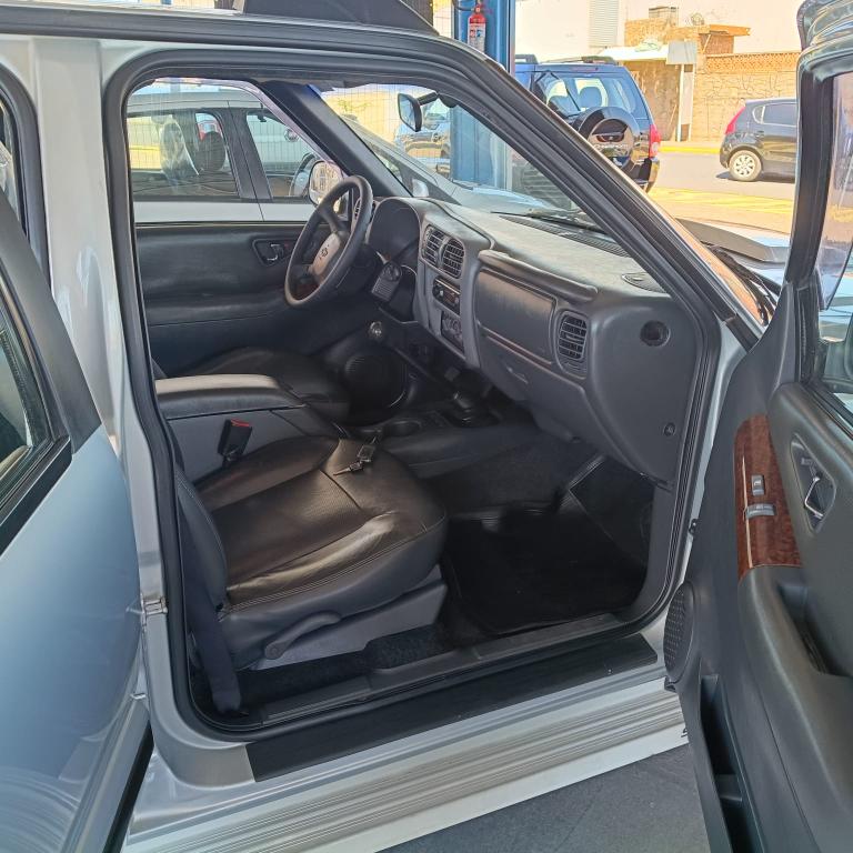 CHEVROLET S10 - Foto