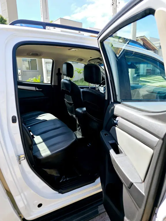 CHEVROLET S10 - Miniatura