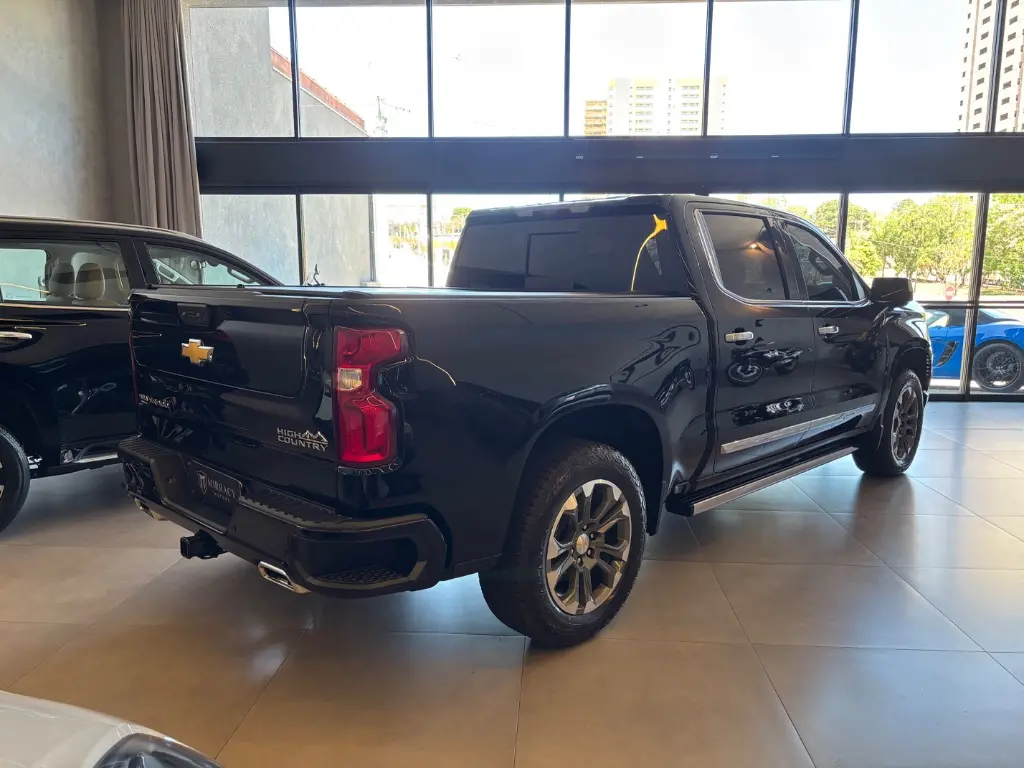 CHEVROLET Silverado - Foto