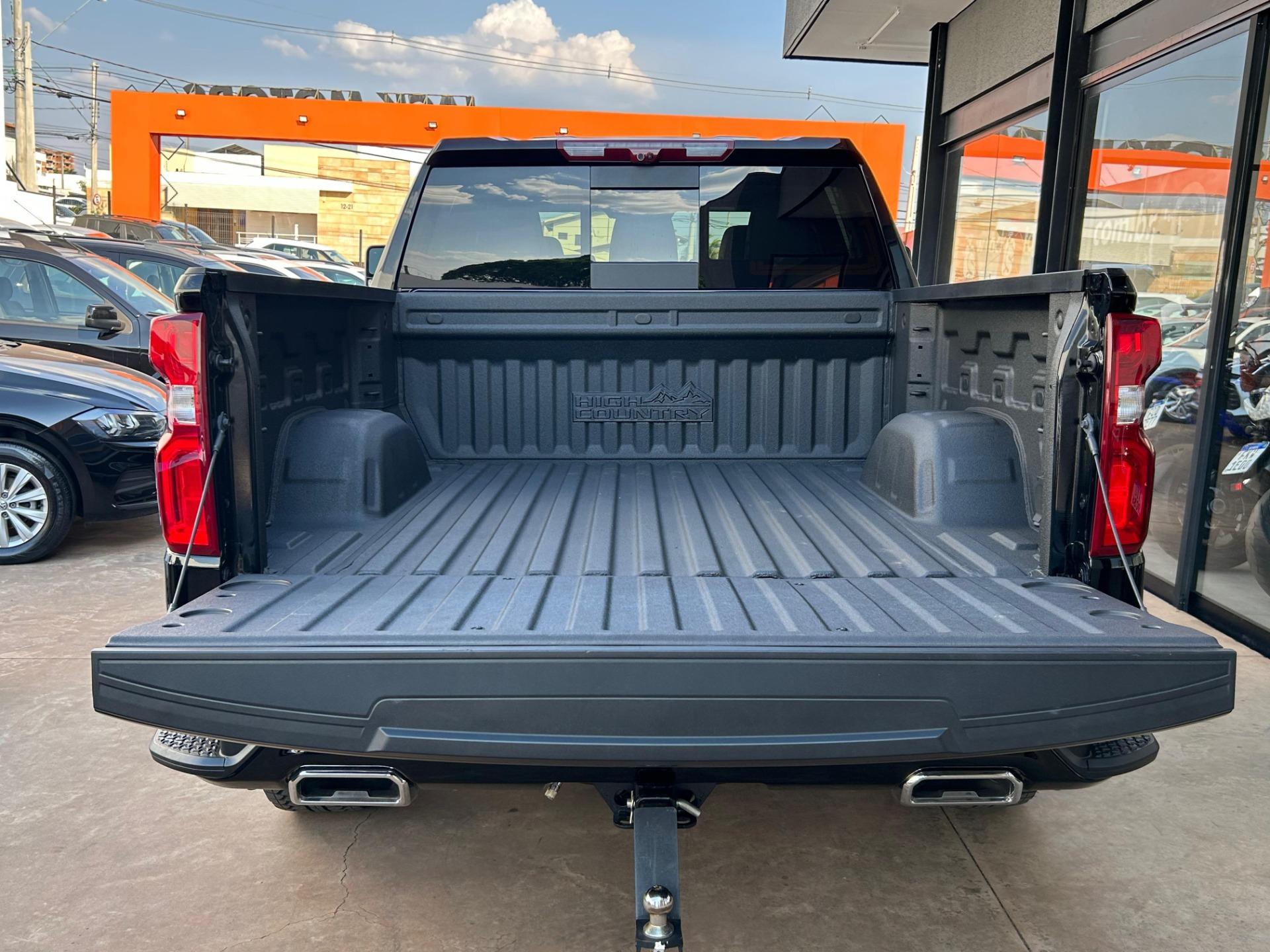 CHEVROLET Silverado - Foto