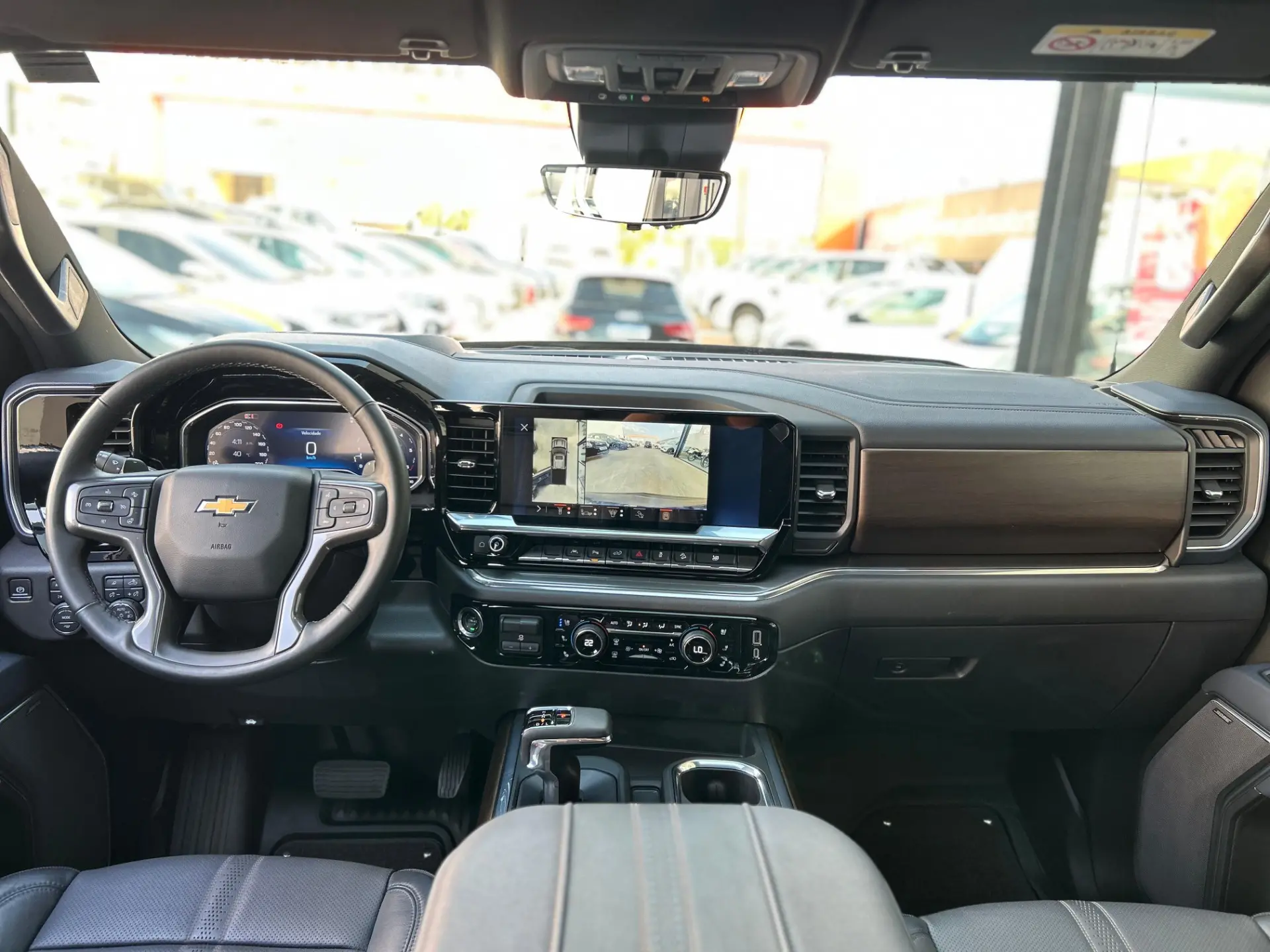 CHEVROLET Silverado - Foto