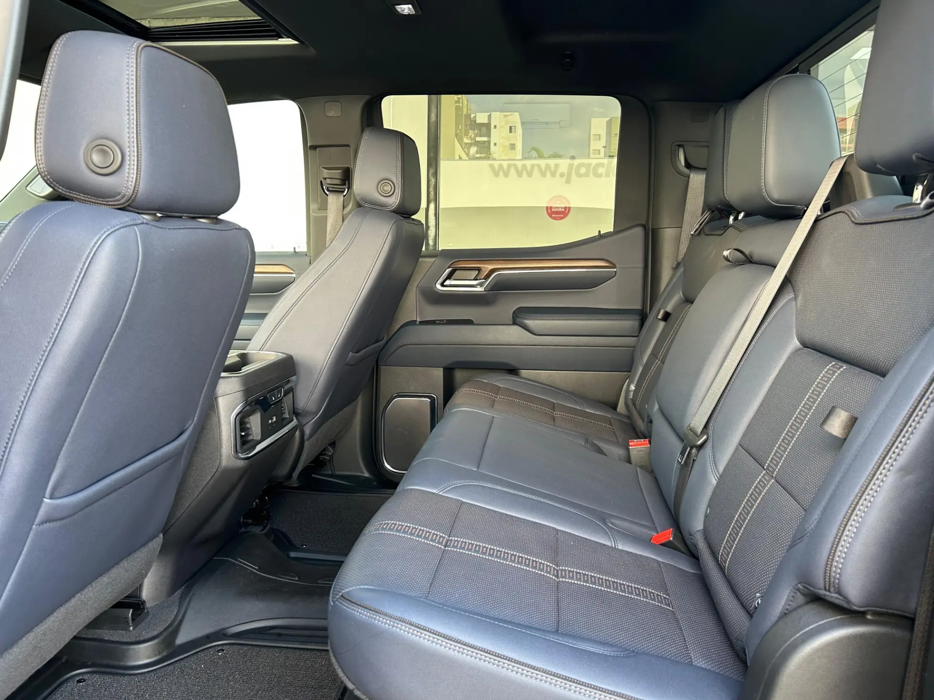 CHEVROLET Silverado - Foto