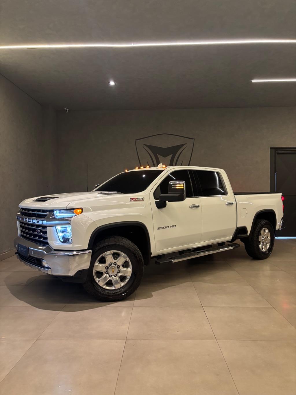 CHEVROLET Silverado