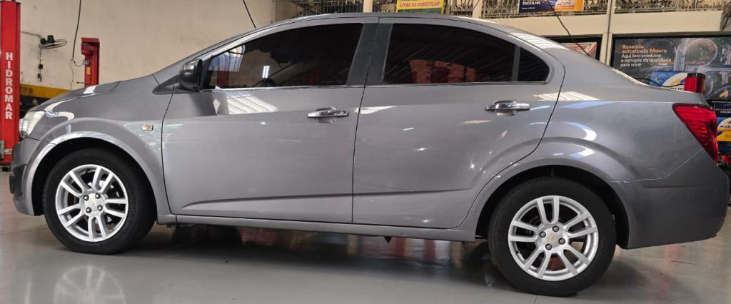 CHEVROLET Sonic Sedan - Foto