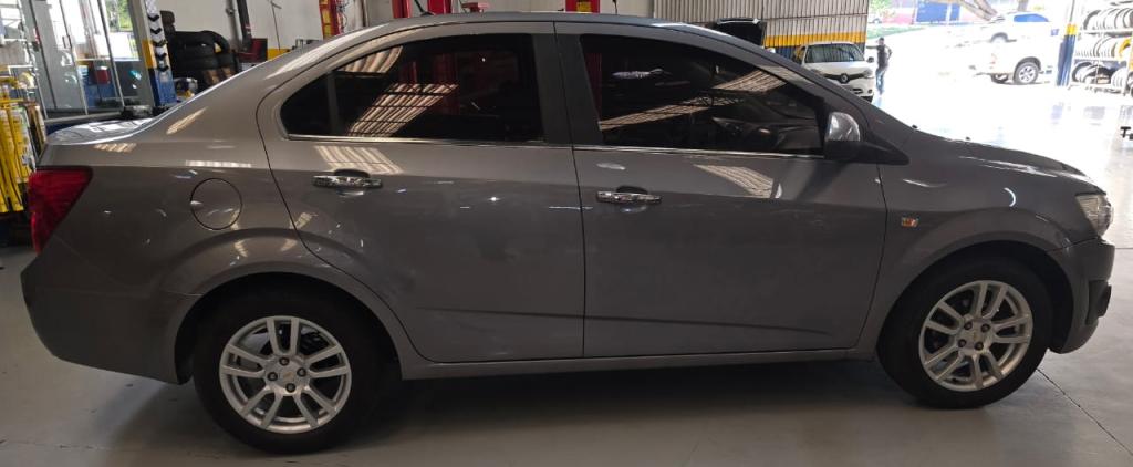 CHEVROLET Sonic Sedan - Foto