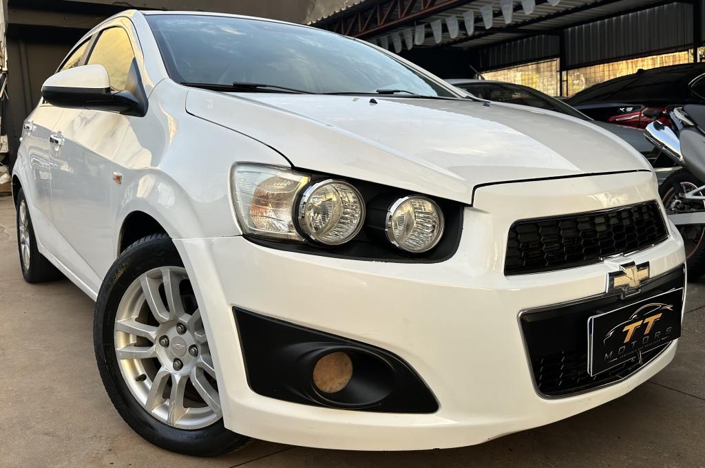 CHEVROLET Sonic Sedan
